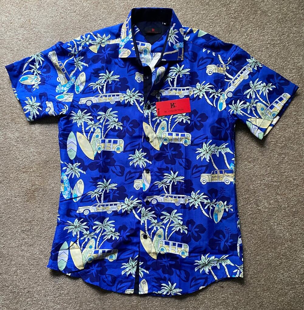 NWT! Mens BC Collection Short Sleeve Shirt, Mystery Machine Blue Surfboards, M